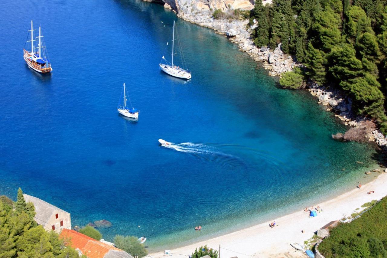 Apartments By The Sea Cove Zarace - Gdinj, Hvar - 4598 Eksteriør billede