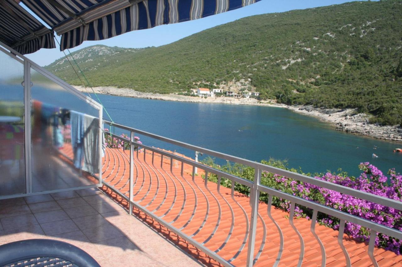 Apartments By The Sea Cove Zarace - Gdinj, Hvar - 4598 Eksteriør billede